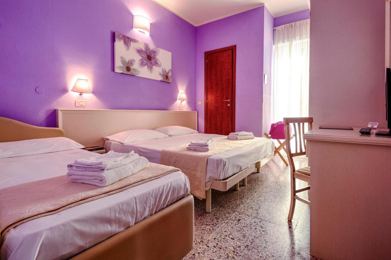 Hotel Plaza Gabicce Mare Exterior foto