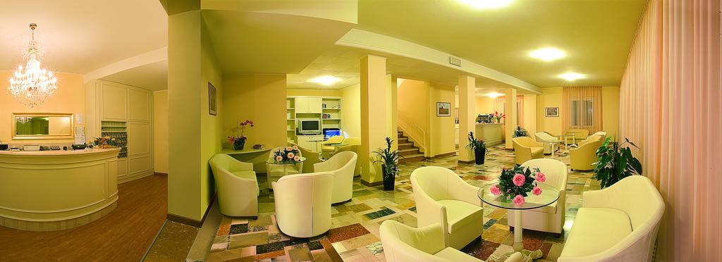 Hotel Plaza Gabicce Mare Exterior foto